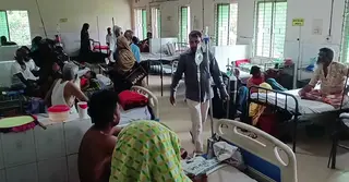 দুই চিকিৎসকে চলছে ৫০ শয্যার হাসপাতাল, হিলি-হাকিমপুরে ভোগান্তিতে রোগীরা